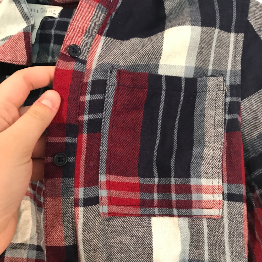 Flannel - Picture 3 of 4